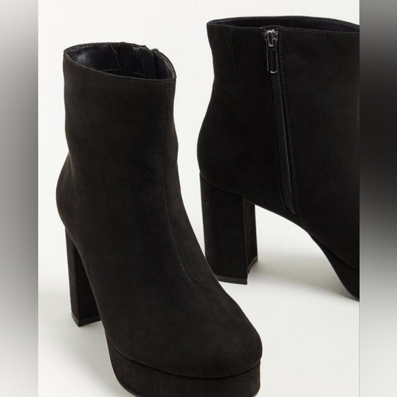 12 WW • Torrid • Faux Suede Black Platform Bootie - Extra Wide Width - NEW - Picture 5 of 7